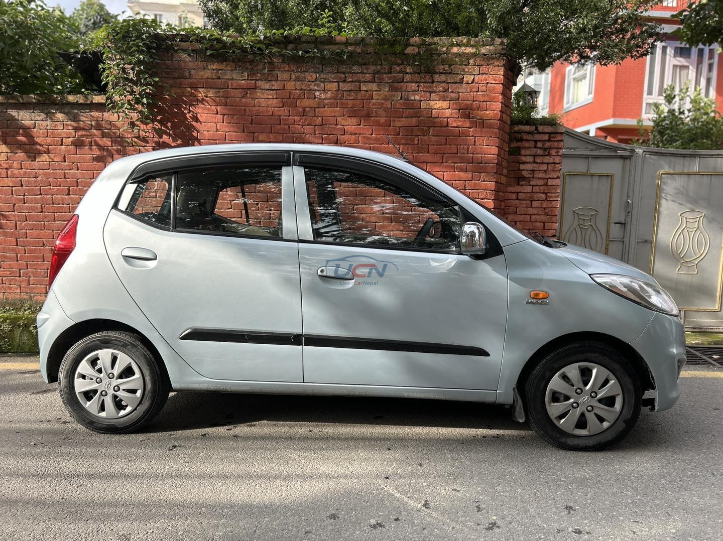 2012 Hyundai i10 in Lalitpur