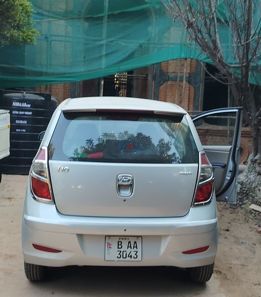 2014 Hyundai i10 in Kathmandu