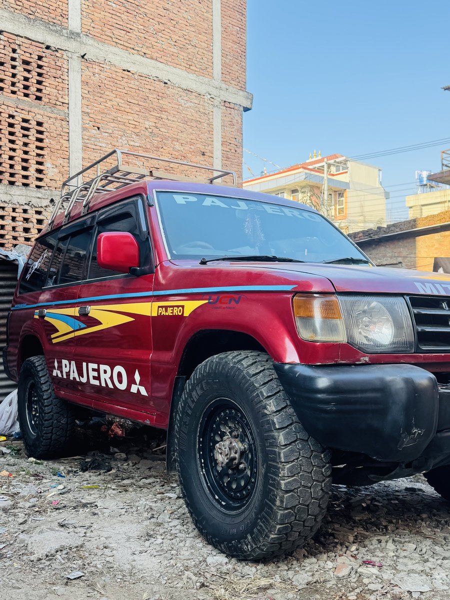 1998 Mitsubishi Pajero in Kathmandu