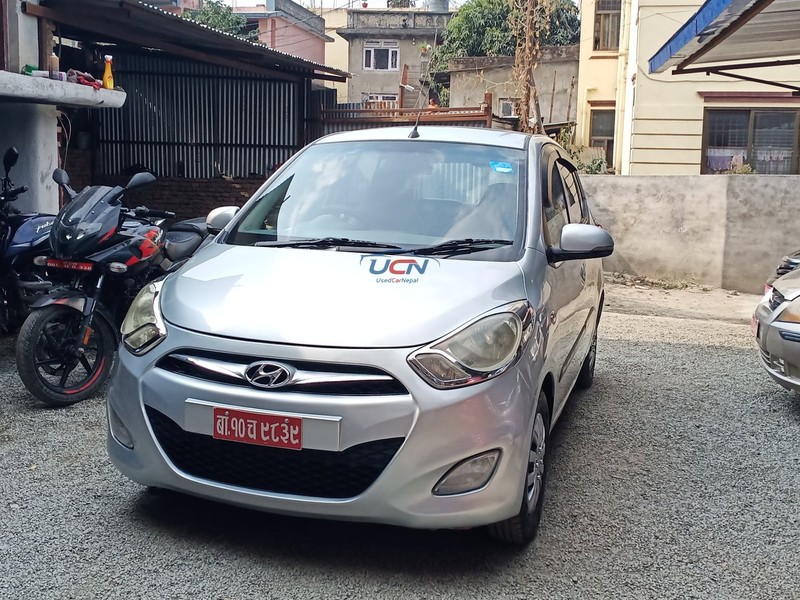 2013 Hyundai i10 in Kathmandu