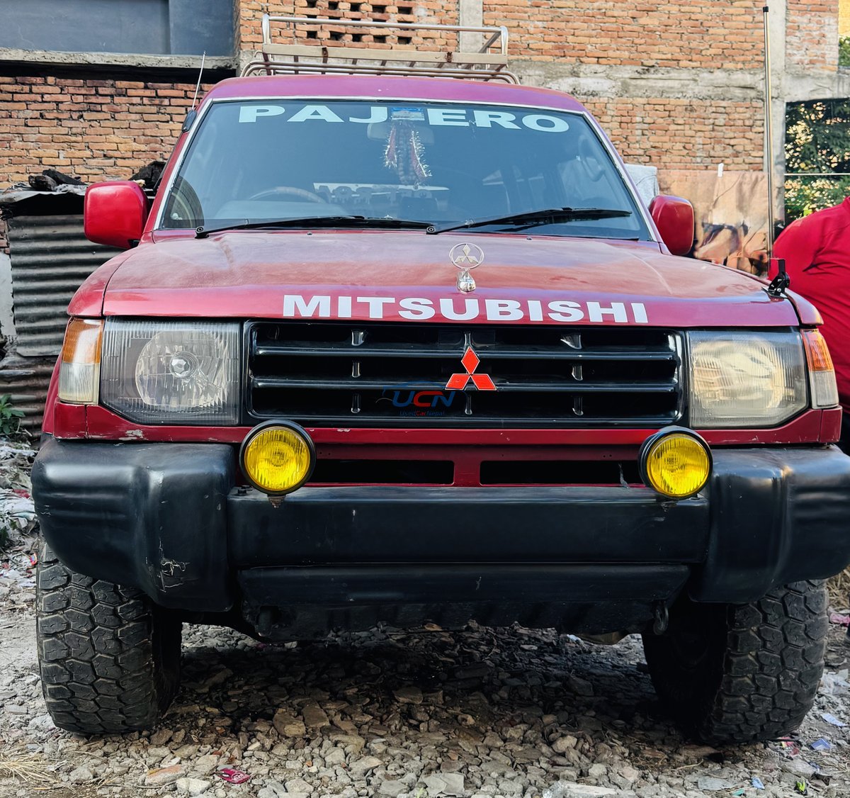 1998 Mitsubishi Pajero in Kathmandu