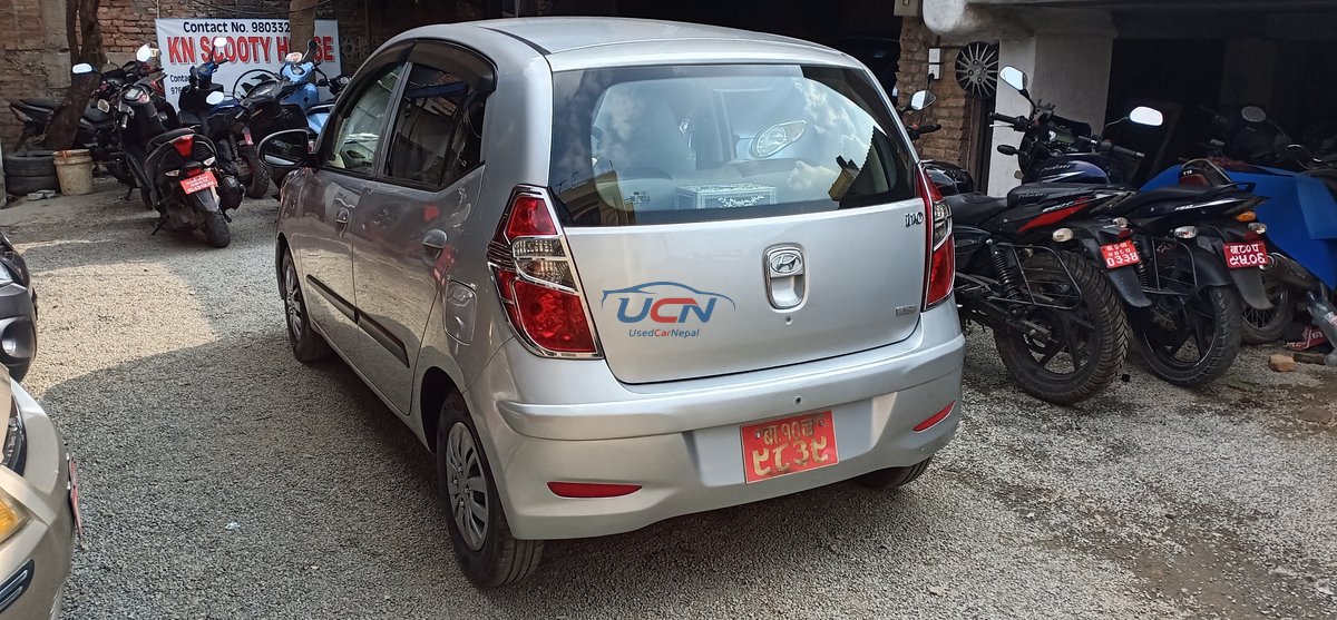 2013 Hyundai i10 in Kathmandu