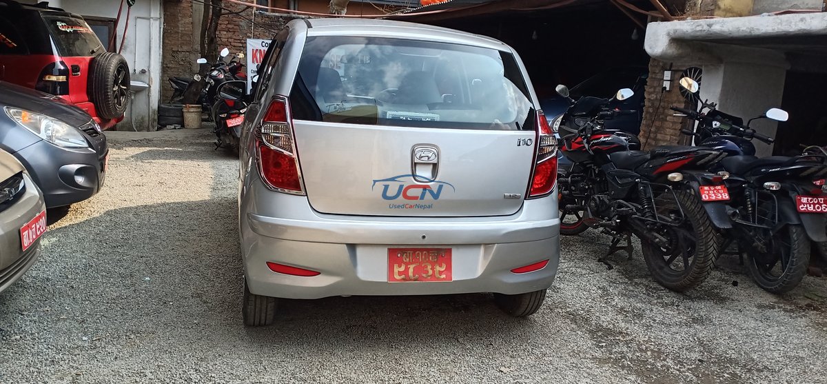 2013 Hyundai i10 in Kathmandu